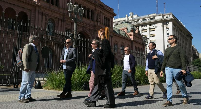 Illegális kémkedésre hivatkozva megtiltották az újságírók belépését az argentin elnöki palotába