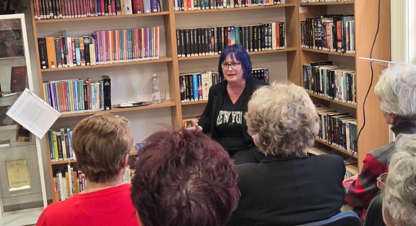 Ilyen volt a földrengés Komáromban: összedőlt a templomtorony  galéria