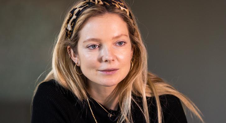 Mihalik Enikő megmutatta kislánya arcát