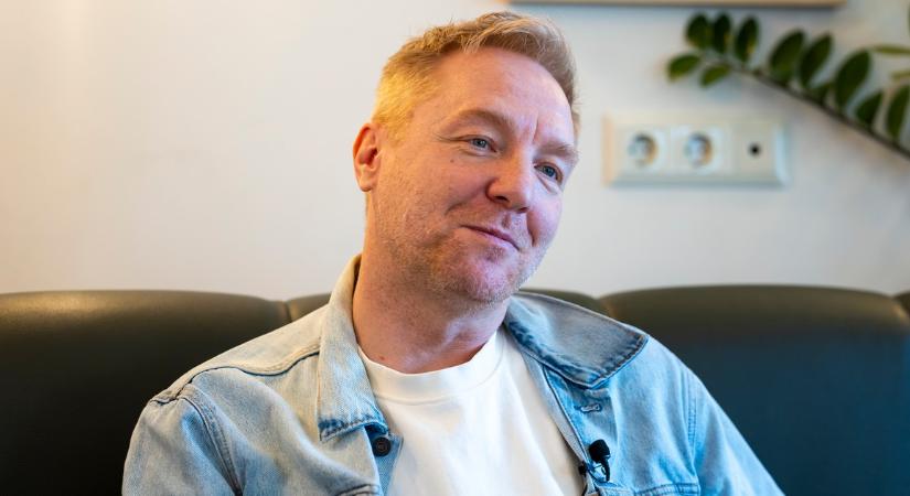 Bereczki Zoltán vallomása a lányairól: „Flórának nagyon más apja vagyok”