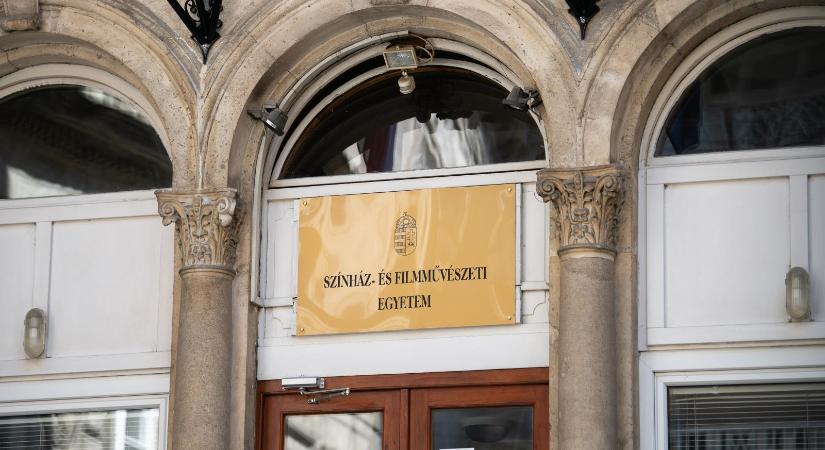 Szabálytalan volt a hallgatói plakát kihelyezése az SZFE szerint