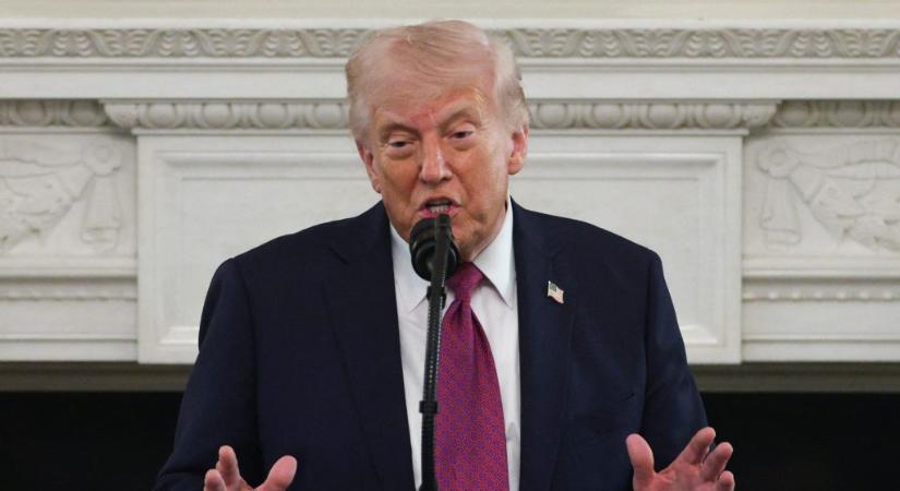 Trump: Minden iráni hajót meg kell semmisíteni, amely aknát próbál telepíteni a Hormuzi-szorosban