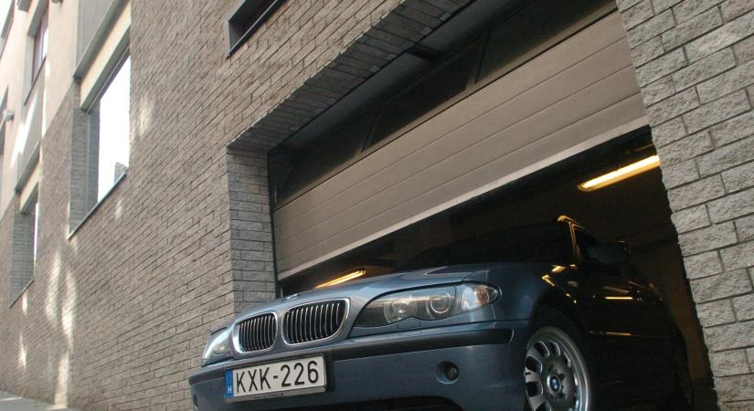 Normális? Vidéken lakást veszünk egy garázs árából