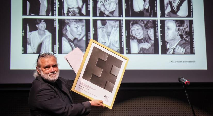 Kiosztották a Magyar Sajtófotó Pályázat fődíjait, a HVG munkatársa életműdíjat kapott