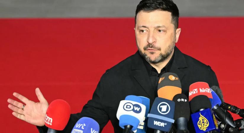 Békében kell élnünk – üzente Zelenszkij a magyaroknak az EU-csúcsról, amire ő elment, Orbán nem