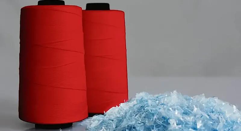 Új high-tech szövet régi ruhákból