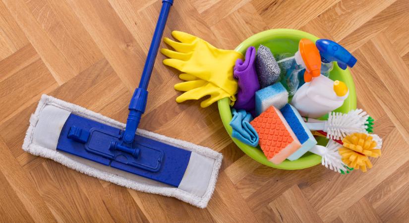 Rengetegen adják ezt a felmosó vízéhez, és nem tapad meg a por a padlón