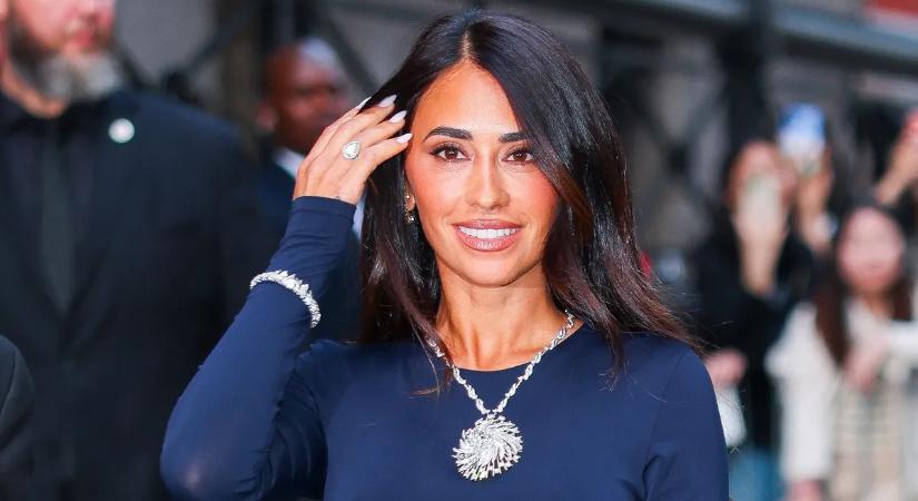 Megőrülnek érte, aprócska miniszoknyában jelent meg Lionel Messi felesége