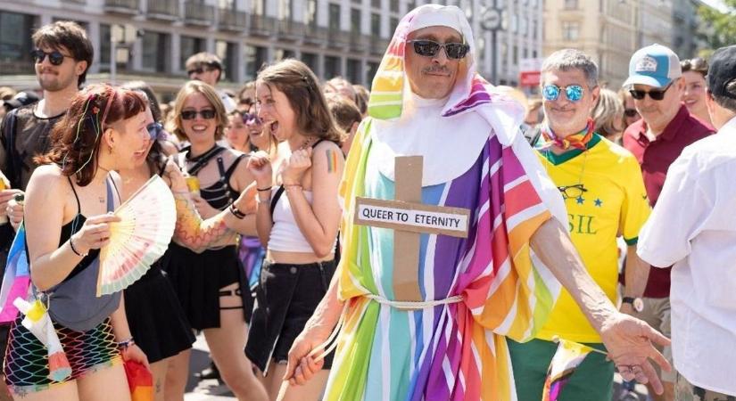 Ez itt a pluralizmus társadalma: az kapja meg a pénzét, aki nem különcködik LMBTQ-ügyben!