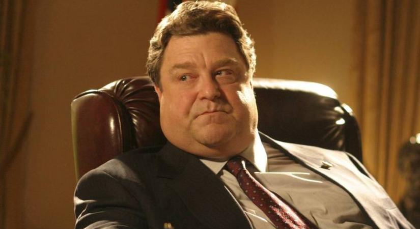 John Goodman 90 kilót fogyott: fel sem ismerni a vörös szőnyegen a vígjátékok sztárját