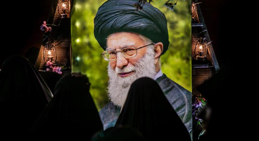 Izrael akkora csapást mérne Iránra, amit még nem láttunk – az USA jelzésére várnak