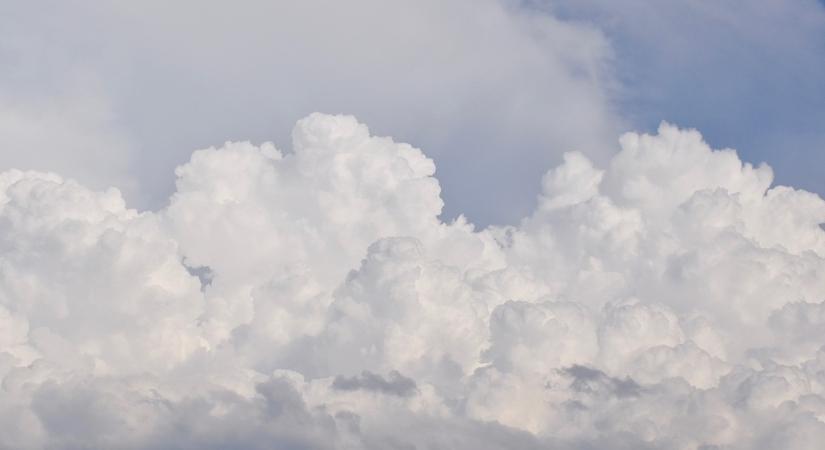 Fejfájós, migrénes, szeles lesz a hétvégi időjárás: más baj nem lesz