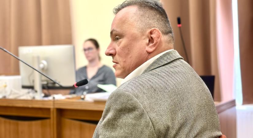 „Nem az én dolgom volt, nem emlékszem” – Szeles Szabolcs is bevette az amnézia pirulát GYHG-ügy tárgyalásán