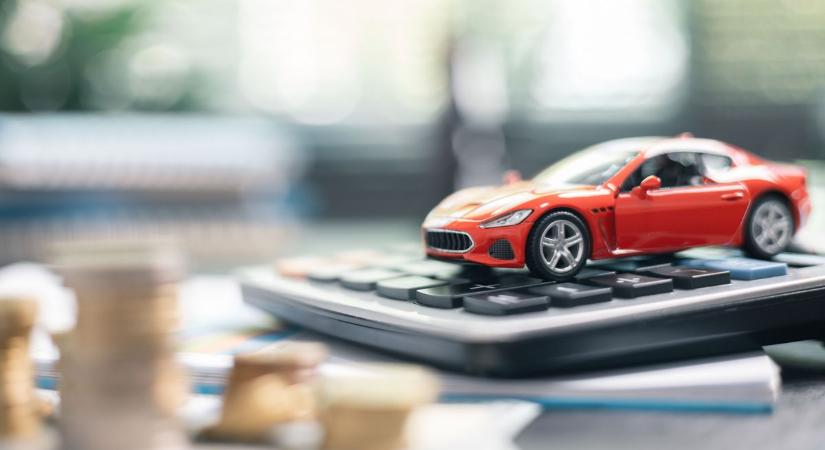 Több mint félmillió autós hibázott: súlyos pluszpénzbe kerülhet a mulasztás