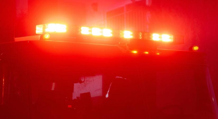 Felborult egy tréler az M5-ösön Kecskemétnél