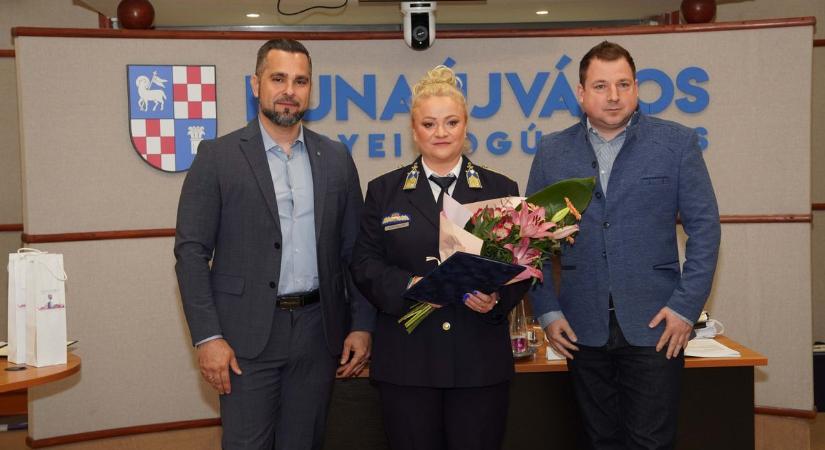 Dunaújváros Közbiztonságáért díjjal ismerték el Markovics Éva Nóra munkáját