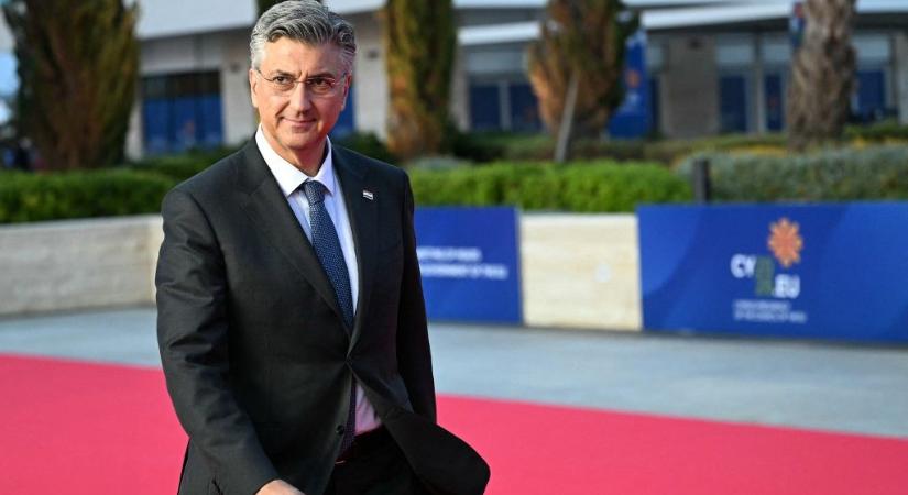 Horvát kormányfő: Az Adria kőolajvezeték stabil és biztonságos