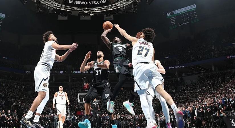 Ismét egy ponttal verte a New Yorkot az Atlanta; a Wolves dominált a Denver elleni harmadik meccsen