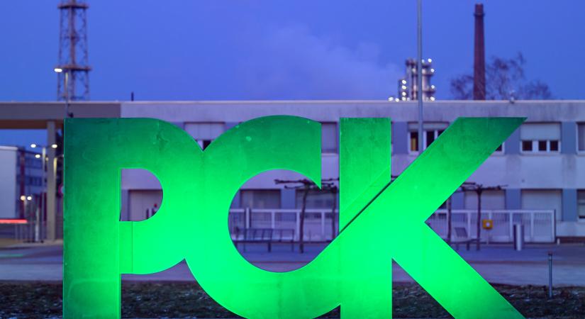 Moszkva most Németországgal izmozik a Bartátság-vezetékkel