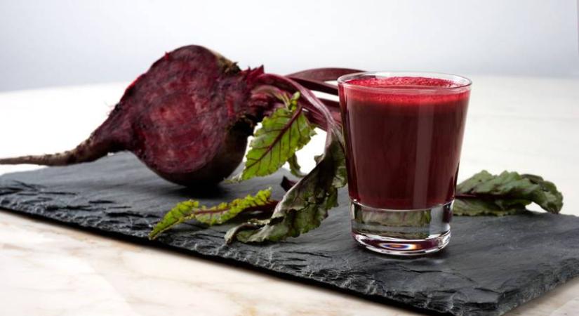 Napi egy pohár céklalé csodákat művel: ezt teszi a szervezeteddel