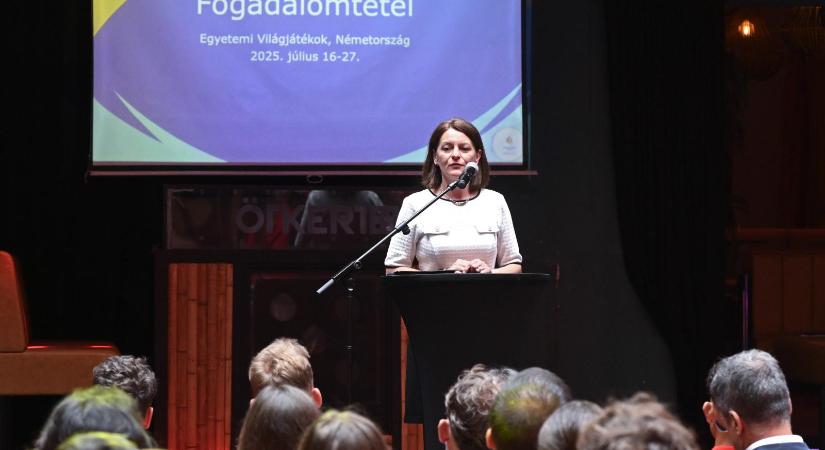 Nem várta meg a Tisza-kormányt, inkább lemondott három helyettes államtitkár