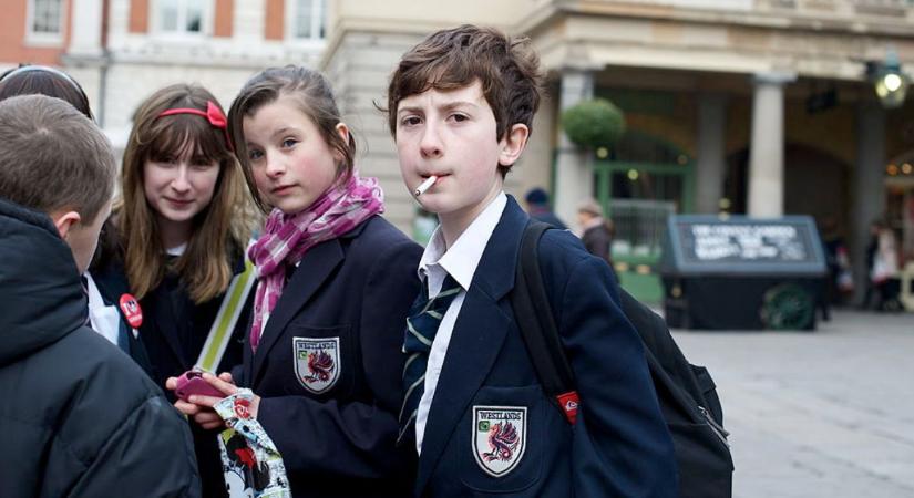 Soha nem gyújthat rá, aki 2009. január 1. után született – Van, ahol már elbukott a tiltás