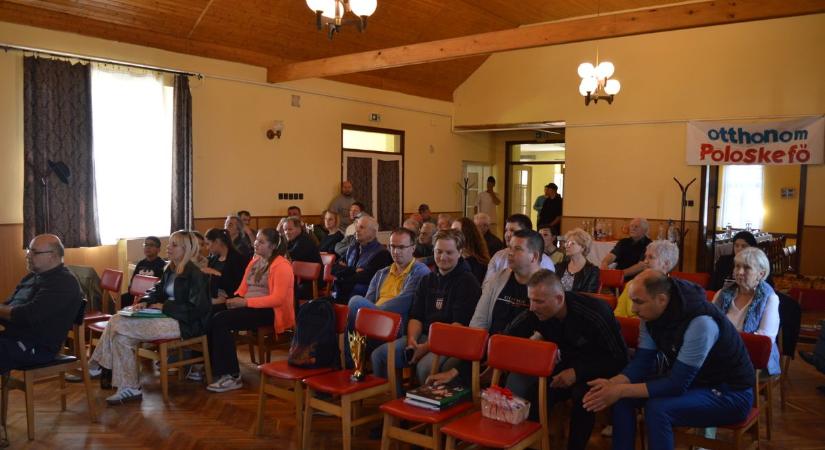 Mező Ferenc előtt tisztelegtek sporttörténeti tudásukkal Pölöskefőn