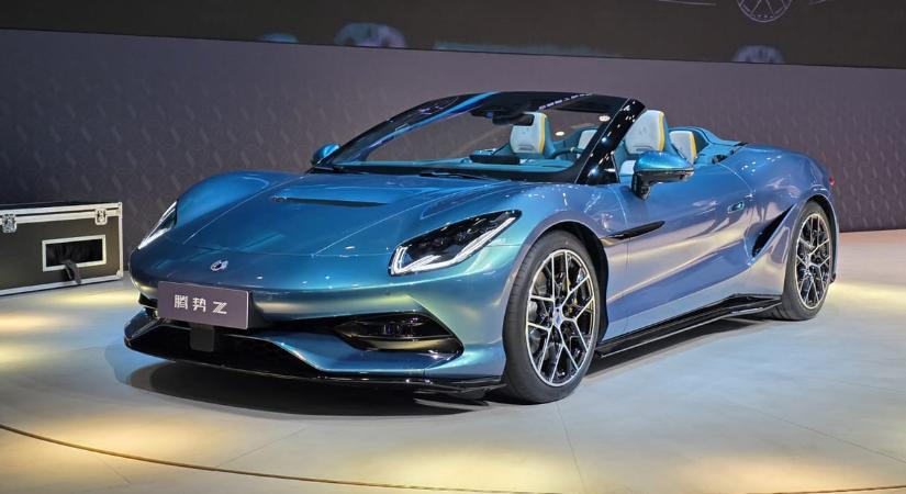 2 másodperces 0-100 és nyitható tető, megnéztük a BYD menő új sportkocsiját