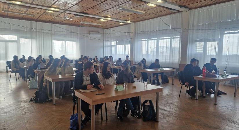 Ismerd meg a Bibliát!