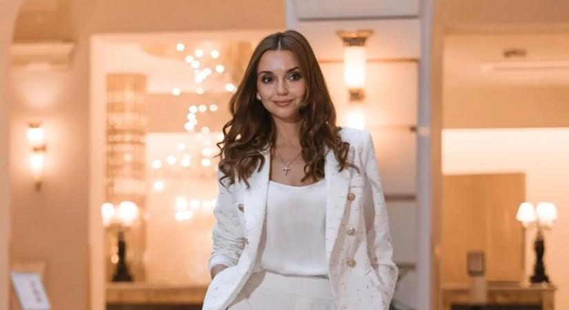 A luxusfeleségek sztárja megtalálta az örök fiatalság forrását, és most elárulja a titkát!