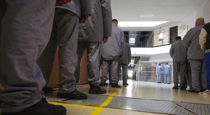 Trükkösen szökött meg egy rab a hajdú-bihari börtönből, gond nélkül bejutott a lakott területre