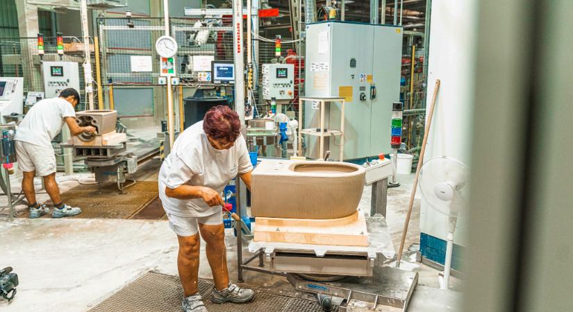 4 millió 646 ezren dolgoznak, a munkanélküliségi ráta 4,5 százalék