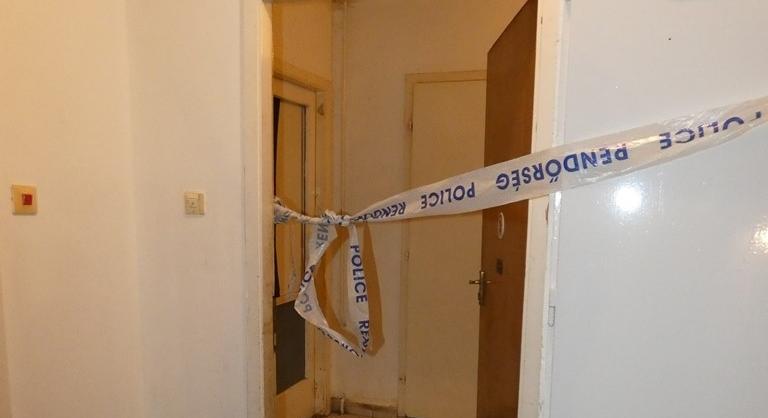 Megkéselte hívatlanul érkezett látogatóját egy nő Szentendrén