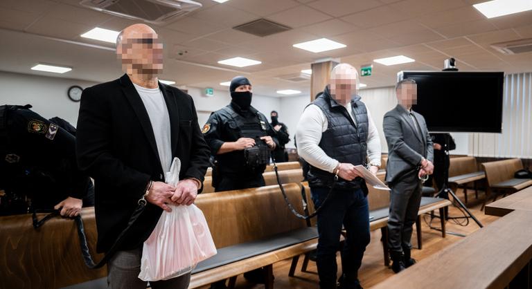 Könnyeit törölve szólalt fel utoljára a bíróságon Curtis testvére: Nem vagyok gyilkos!