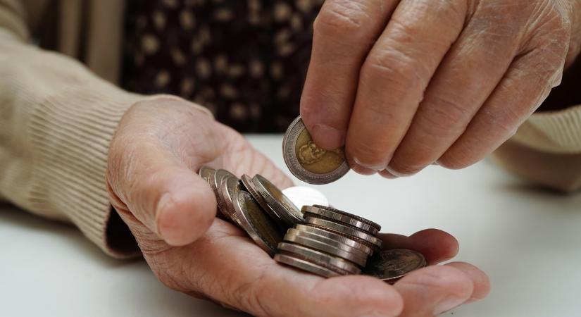Törvényi döntés: vissza kell fizetni a nyugdíjat – sokakat érinthet a szabály