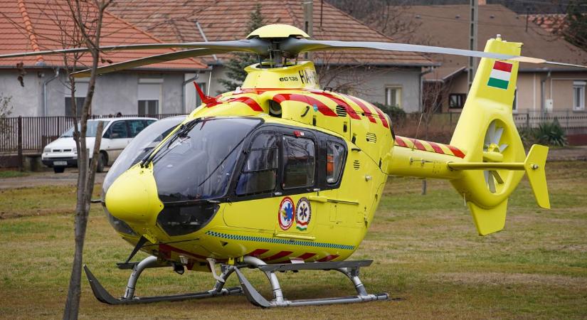 Brutális gázolás Mike és Lábod között - mikrobusz mögül lépett az úttestre az elütött nő