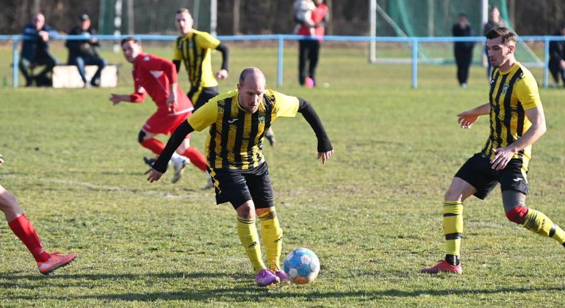 Harc az ezüstért: egy karnyújtásnyira kerülhet a Kenderes a Jászberénytől