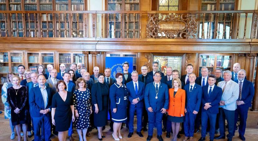 Új lendületet ad a szakorvosképzésnek a Semmelweis Egyetem és a Markusovszky Egyetemi Oktatókórház együttműködése