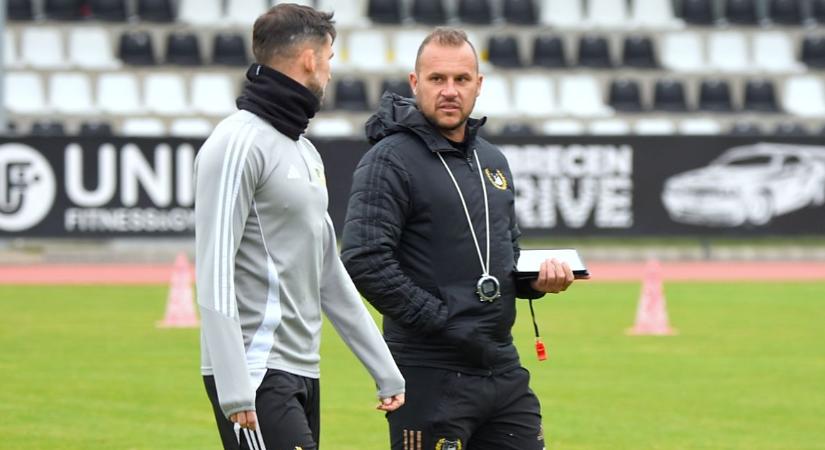 Labdarúgó NB III: már Urbin nélkül szerepel a DEAC, a sereghajtóhoz látogat a kis Loki