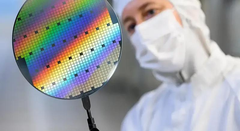 A Bosch új chipje nagyot dobhat az e-autók hatótávján