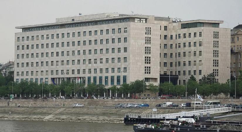 Vita robbant ki Magyar Péter döntése miatt – máris jön a kritika