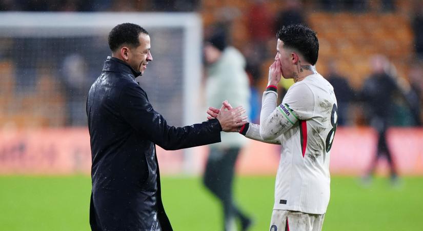 A szakértő szerint két játékosa ásta alá Rosenior helyzetét