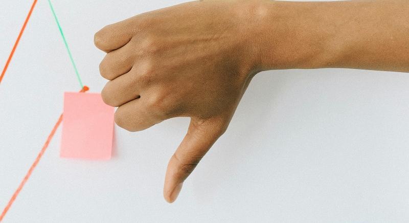 Jelentősen csökkent a román gazdaság iránti bizalom