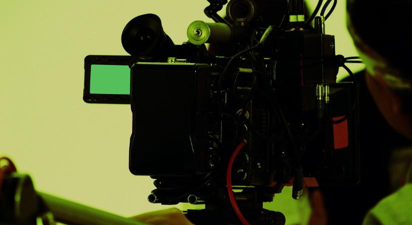 Vége, távozni kényszerül a TV2 sztárja? Ma, késő este lehull a lepel