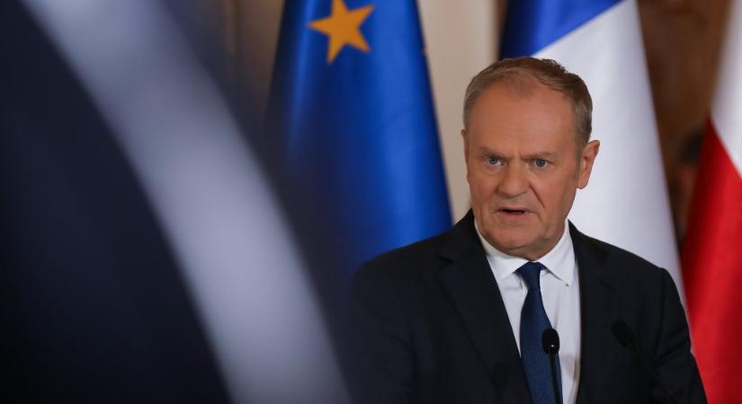 „Évek óta először nincsenek oroszok a teremben” – jegyezte meg a lengyel miniszterelnök az uniós ülésről, amire Orbán már nem ment el