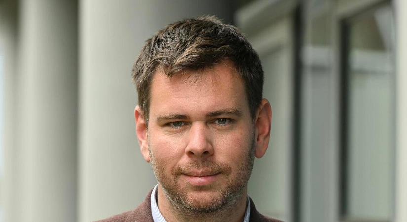 Bombameglepetés: Vitézy Dávid is kormánytag lesz