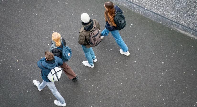 Egyre többen érzik úgy, hogy „mindennek vége”: veszélyes gondolkodásmód terjed a fiatalok között