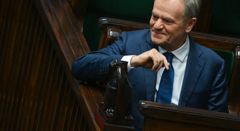 Tusk az uniós csúcsról: Évek óta először nincsenek oroszok a teremben