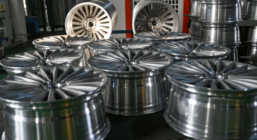 Ezért van értelme a méregdrága kovácsolt felniknek