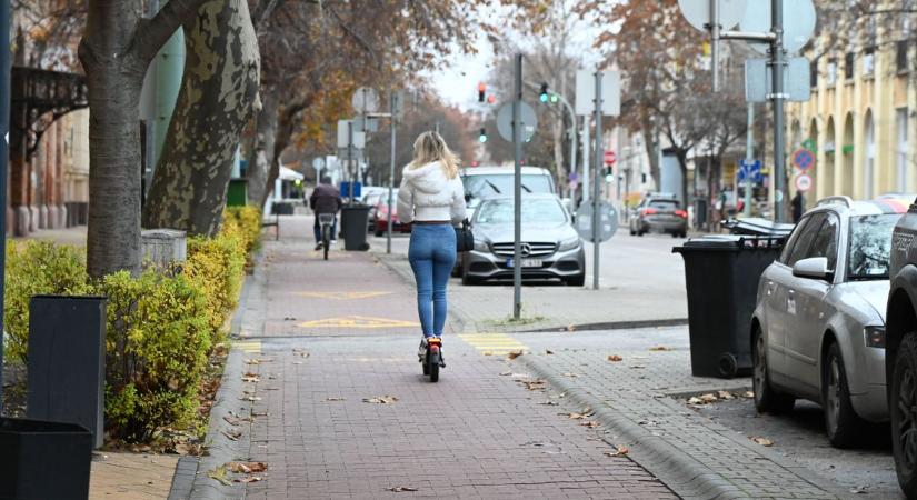 Készüljenek a rolleresek: szigorú változások jöhetnek a KRESZ-ben, sokan pórul járhatnak